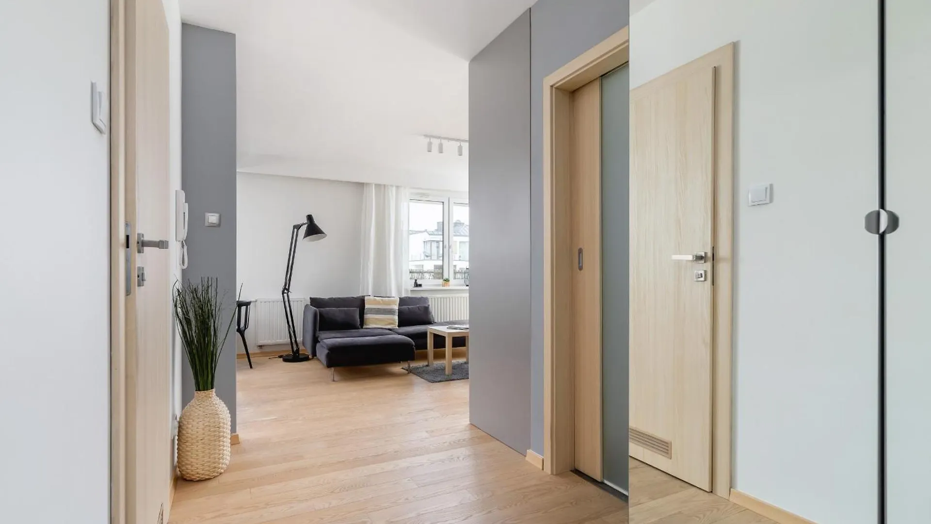 Stawowa Apartment With Balcony & Parking Cracow By Noclegi Renters Krakow 0*,  Poland