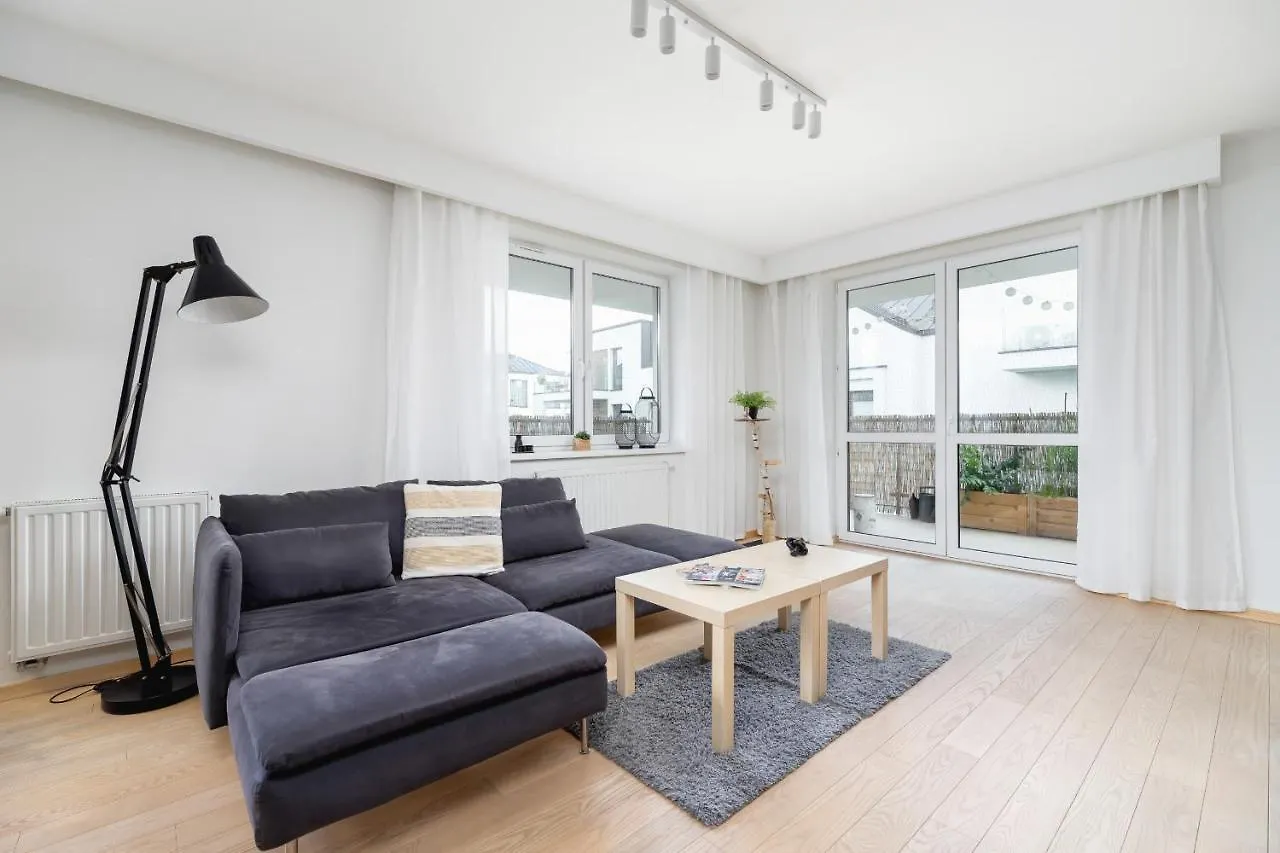 Stawowa Apartment With Balcony & Parking Cracow By Noclegi Renters Cracovia